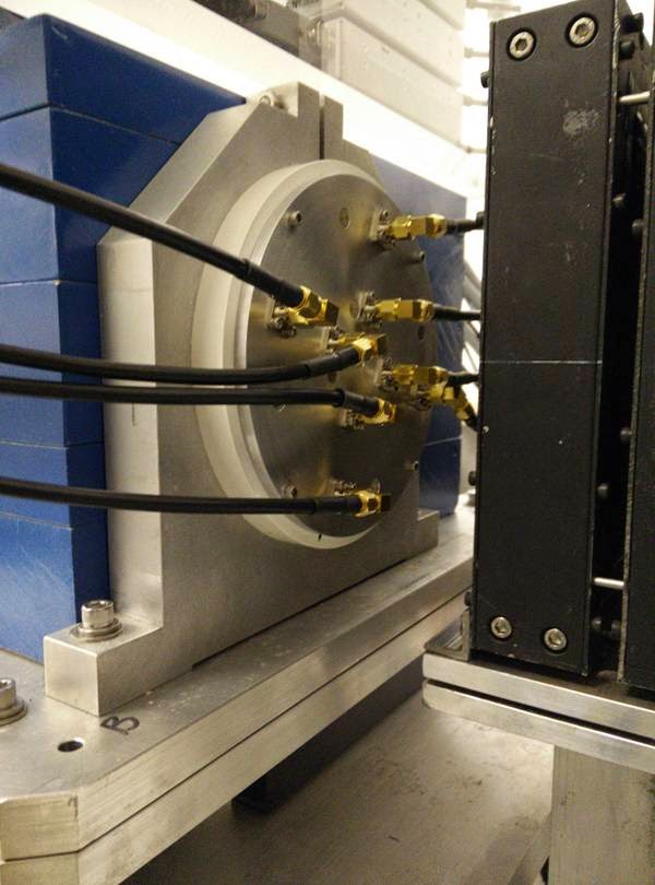 photo of active collimator installed in the 5mm collimator position